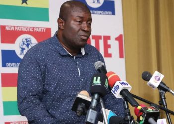 EC Ballot Stuffing: Nana Akomea ‘Bites’ Former Prez Mahama