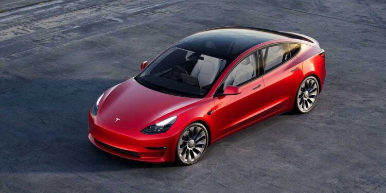 Tesla May Be Backing US LFP Battery Manufacturing Deal