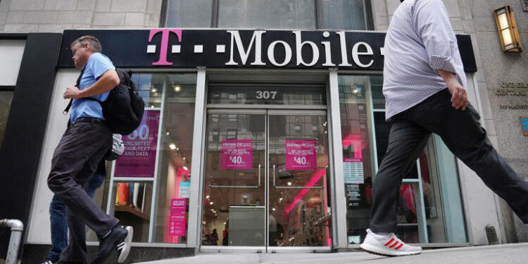 T-Mobile pins latest data breach on SIM swapping