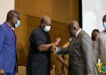 Mahama to Akufo-Addo: ‘You’re a good campaigner but a poor leader’