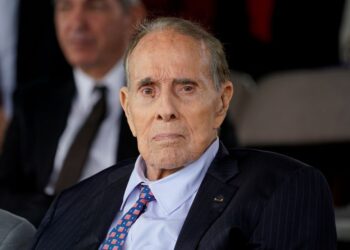 Bob Dole, war hero, longtime U.S. senator, presidential candidate, dies at 98