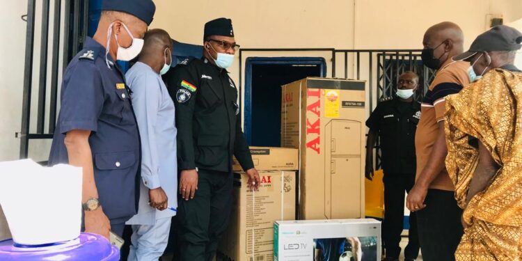 Fodome Traditional Council donates furniture, electronic appliances to Police station