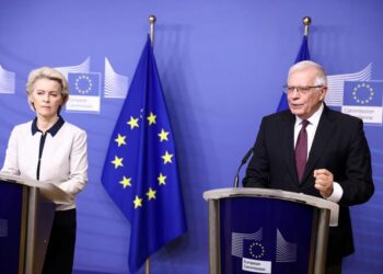 EU says “Putin must and will fail” as it agrees new sanctions