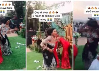 She’s Bad: Bride Takes off Her Gele, Shows off Weird Dance Moves at Her Wedding, Video Goes Viral