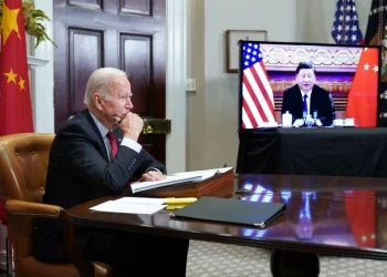 Biden and Xi to talk on phone as US presses China over Russia