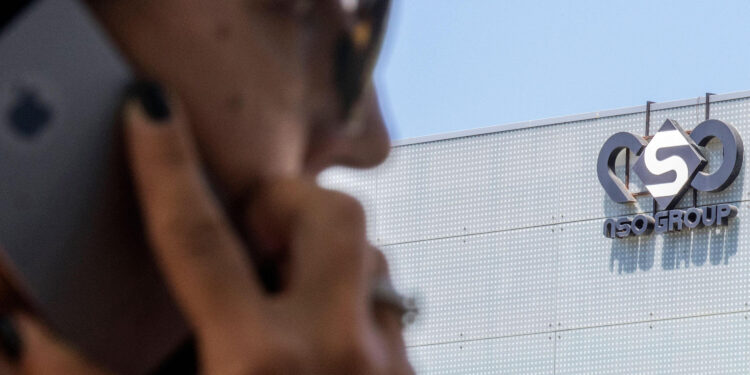 Apple and FBI grilled by lawmakers on spyware from Israeli NSO Group