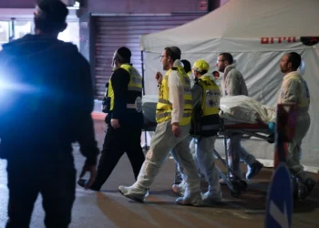 Gunmen kill two people in central Israel attack