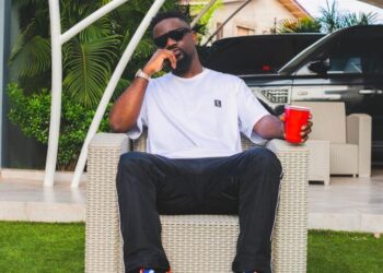 Sarkodie Intends To Stay Indoors After Returning To Ghana Because Of Fuel Prices