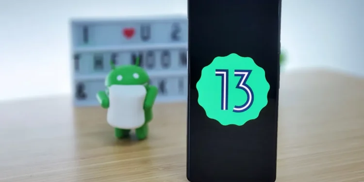 Android 13 May Let You Connect to Two Carriers on a Single eSIM