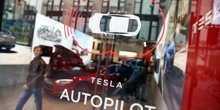 Tesla lays off nearly 200 Autopilot workers,shutters San Mateo office