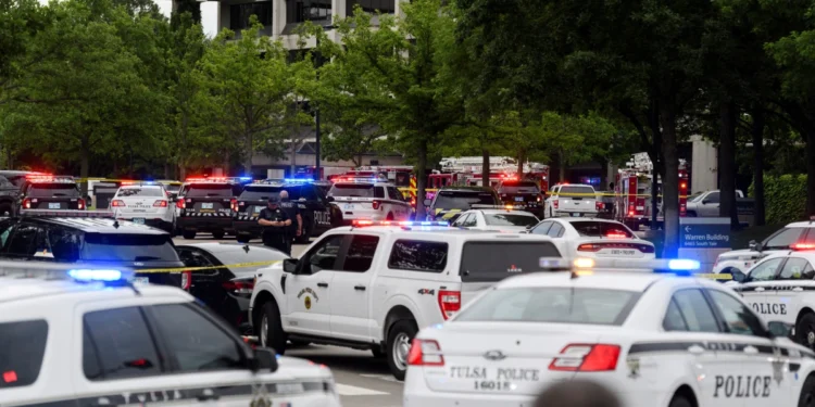 Police say four killed in Oklahoma in new US gun rampage