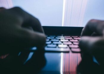 Apple and Android phones hacked by Italian spyware, Google says