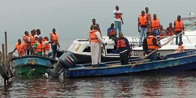 Bodies of 17 people recovered after Nigeria boat accident