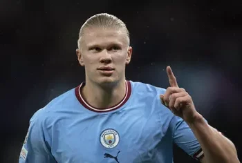 WHEN IS THE PREMIER LEAGUE BACK AFTER 2022 WORLD CUP? ARE THERE CHRISTMAS MATCHES? WHEN IS THE CHAMPIONS LEAGUE BACK?