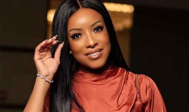 Joselyn Dumas explains how she got scammed and her account emptied