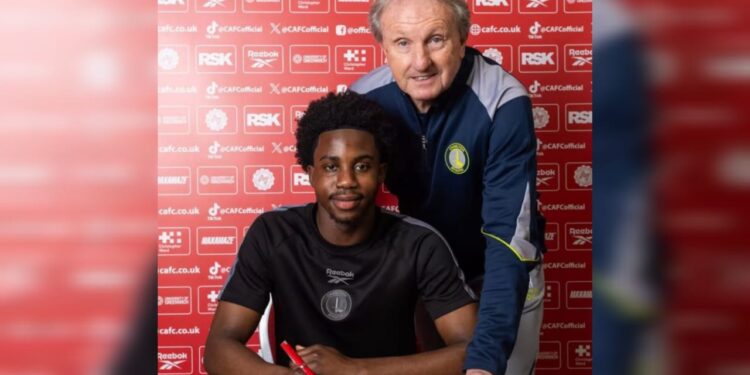 Ghanaian wonder kid Samuel Washington-Amoah sign first pro contract with Charlton Athletic FC