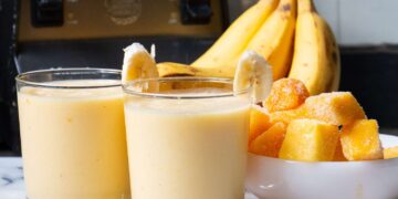 Health benefits of fruits smoothie everyone needs daily