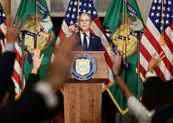 US to sanction anyone doing business with Iran